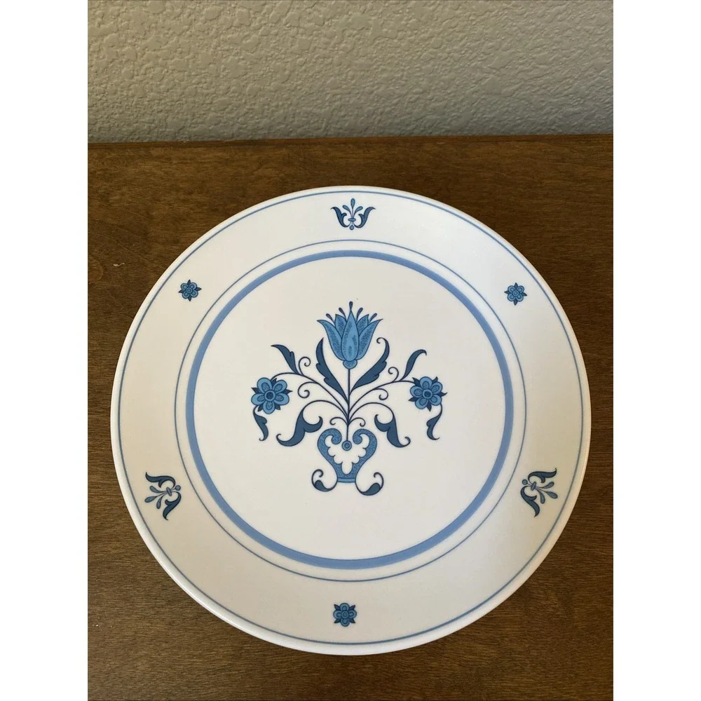 Noritake Progression BLUE HAVEN #9004 Set‎ of 4 Plates 8-3/8